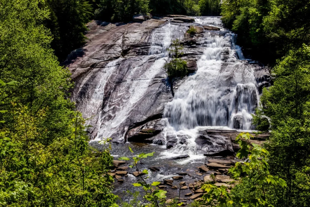 HighFalls_0ff1e507-d72a-497e-9494-d554b9d1371f